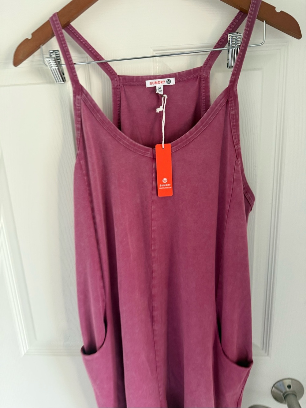 NWT Sundry by Anthropologie Red Cotton Blend Romper Medium Casual Summer - Picture 3 of 4
